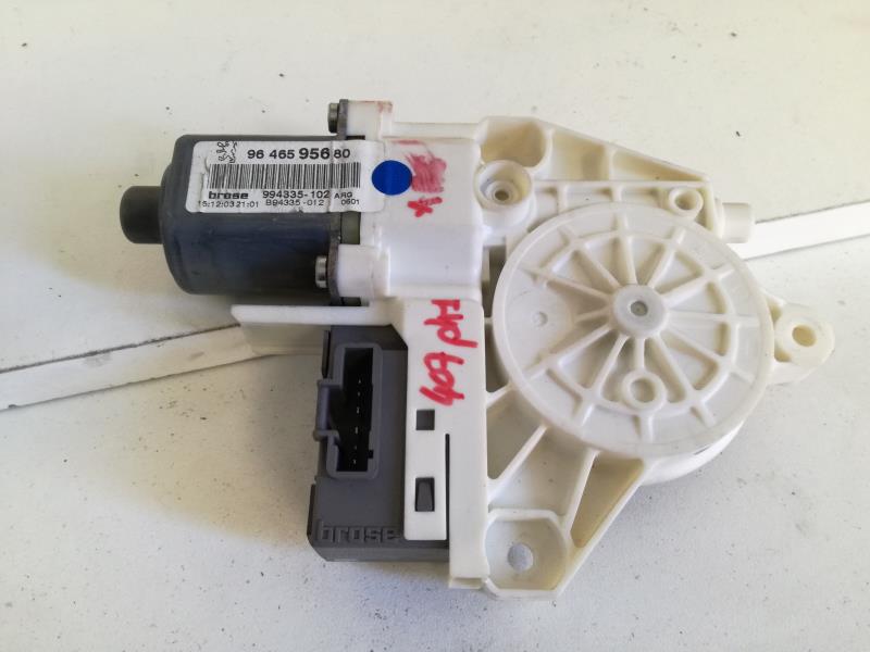 Moteur leve vitre arriere gauche