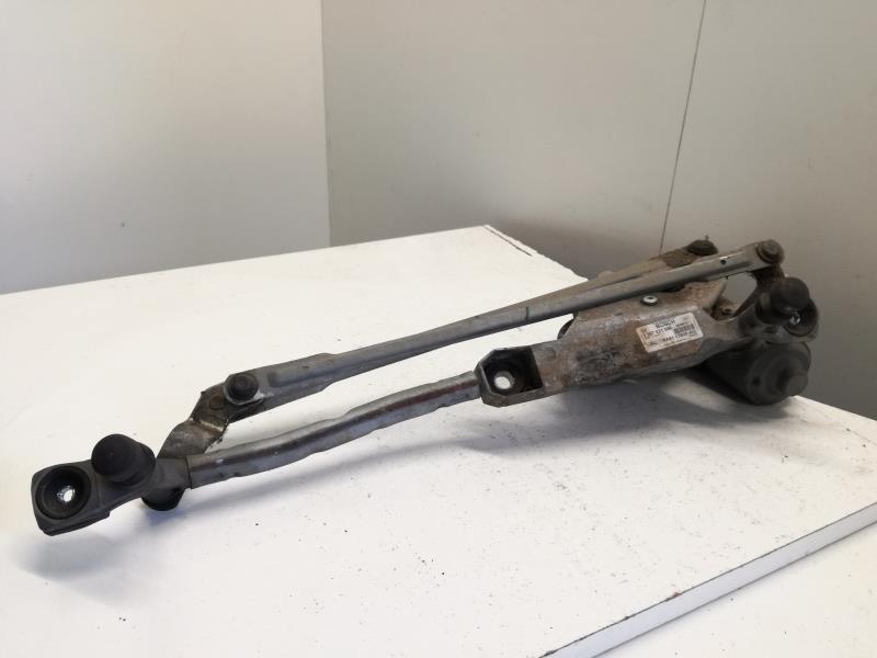 Moteur essuie glace avant