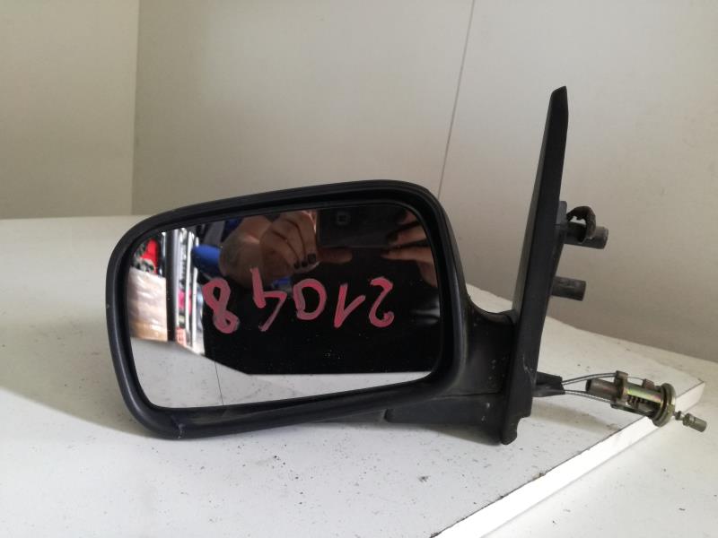 Retrovisor izquierdo