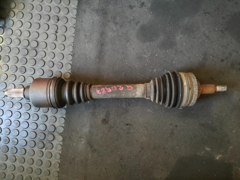 Cardan gauche (transmission)