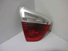 Luz trasera secundaria izquierda (luces)