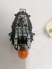 Base portalampade fanale posteriore destro