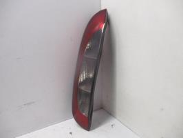 Fanale posteriore principale sinistro (luci)