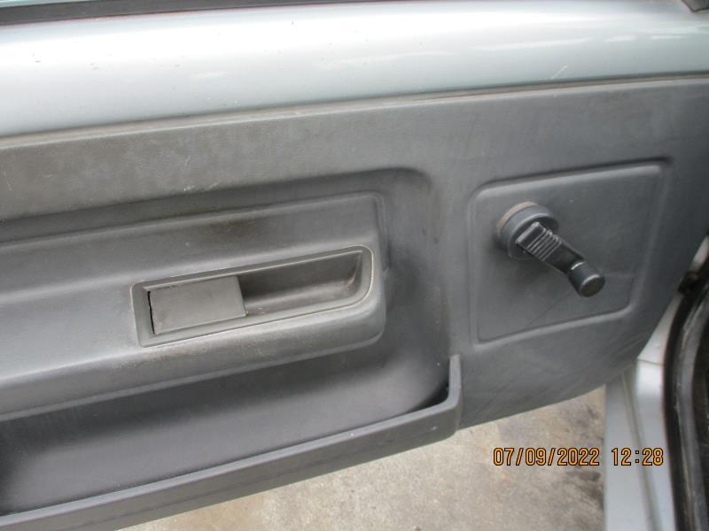 Poignee interieur avant gauche