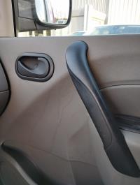 Poignee interieur avant droit