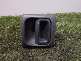 Poignee porte laterale droit