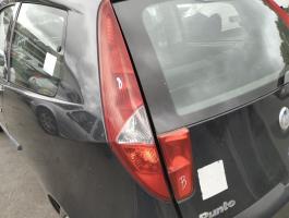 Feu arriere secondaire gauche (feux)