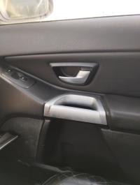 Poignee interieur avant droit