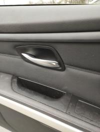 Poignee interieur avant gauche