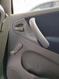 Poignee interieur arriere droit