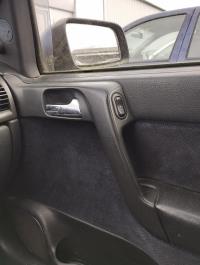 Poignee interieur avant droit