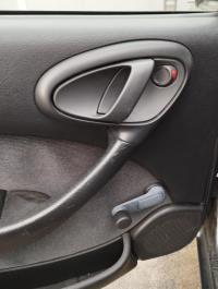 Poignee interieur arriere gauche