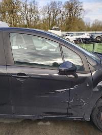 Poignee porte avant droit