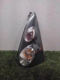 Fanale posteriore principale destro (luci)