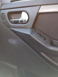 Poignee interieur avant droit