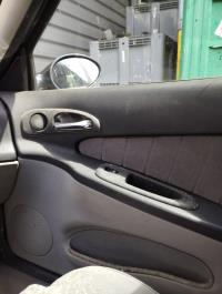 Poignee interieur avant droit