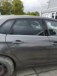 Poignee porte arriere droit