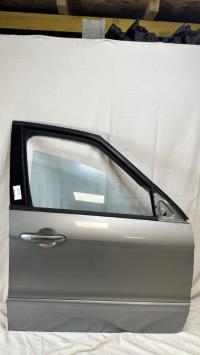 Porte avant droit