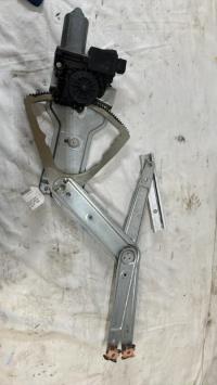 Leve vitre electrique avant droit