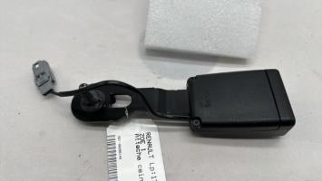 Attache ceinture avant gauche