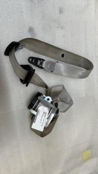 Ceinture avant droit
