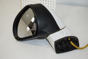Retrovisor izquierdo