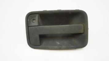 Poignee porte avant gauche