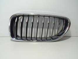 Grille de calandre gauche