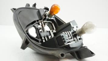 Base portalampade fanale posteriore destro