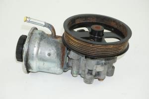 Pompa sterzo
