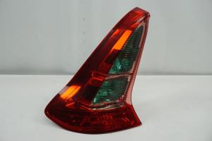Fanale posteriore principale sinistro (luci)