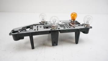 Platine feu arriere droit
