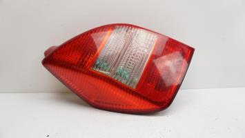 Fanale posteriore principale sinistro (luci)