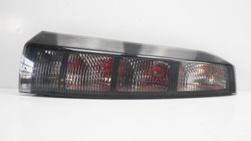 Fanale posteriore principale sinistro (luci)