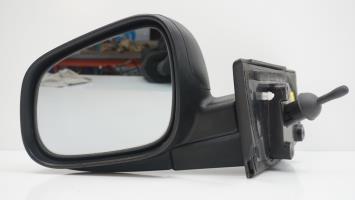 Retrovisor izquierdo