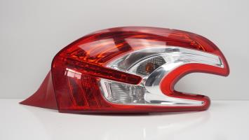 Foto pieza de coche