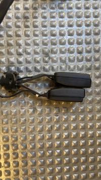 Attache ceinture arriere centrale