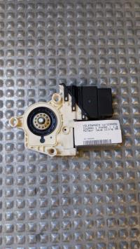 Moteur leve vitre arriere droit