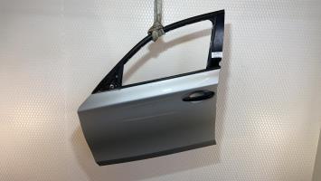 Porte avant gauche