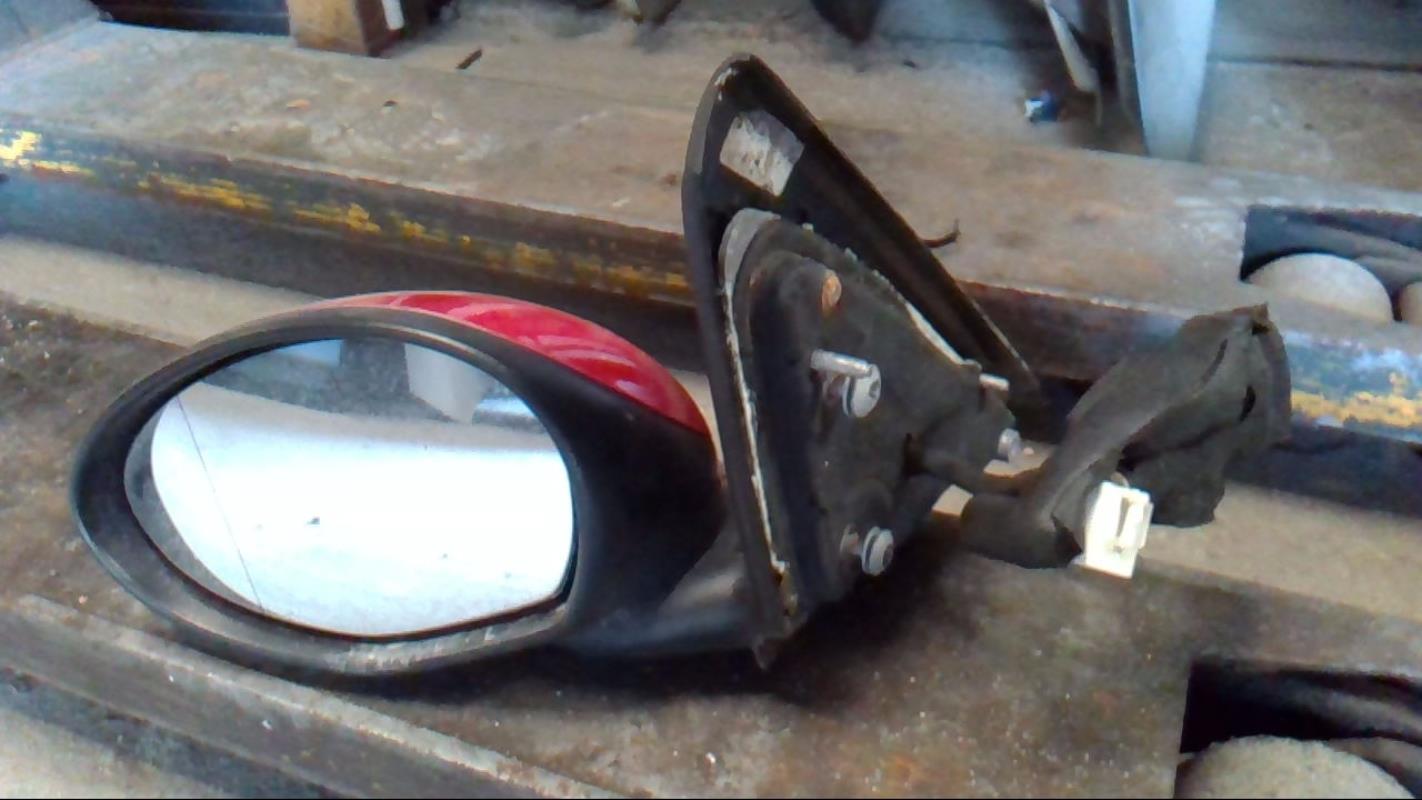 Retrovisor izquierdo