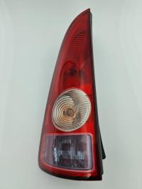 Fanale posteriore principale sinistro (luci)