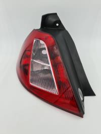 Fanale posteriore principale sinistro (luci)