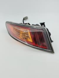 Fanale posteriore principale sinistro (luci)