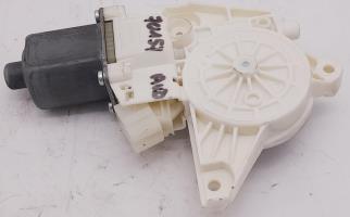 Moteur leve vitre avant droit