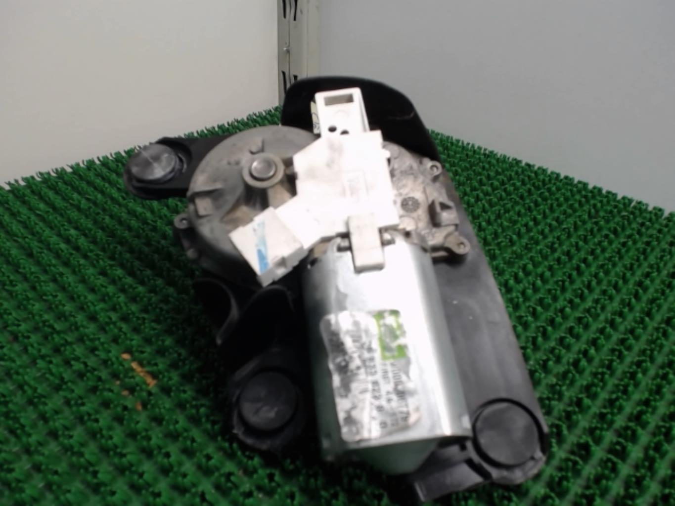 Moteur essuie glace arriere