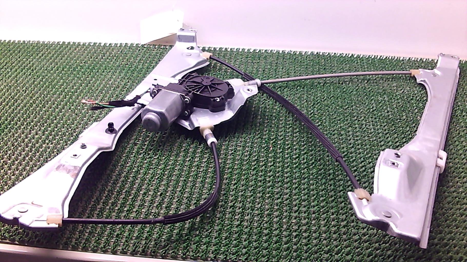 Leve vitre electrique avant gauche