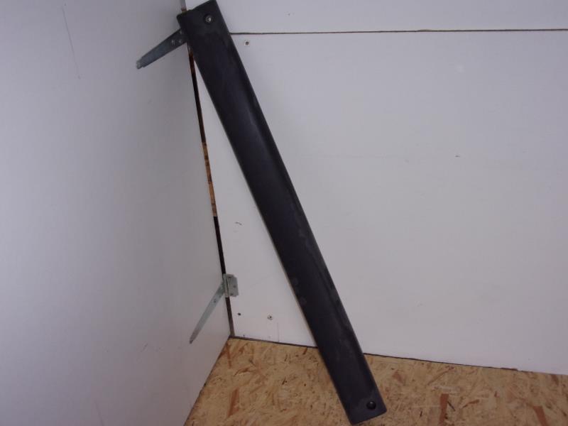 Baguette de porte arriere gauche 
