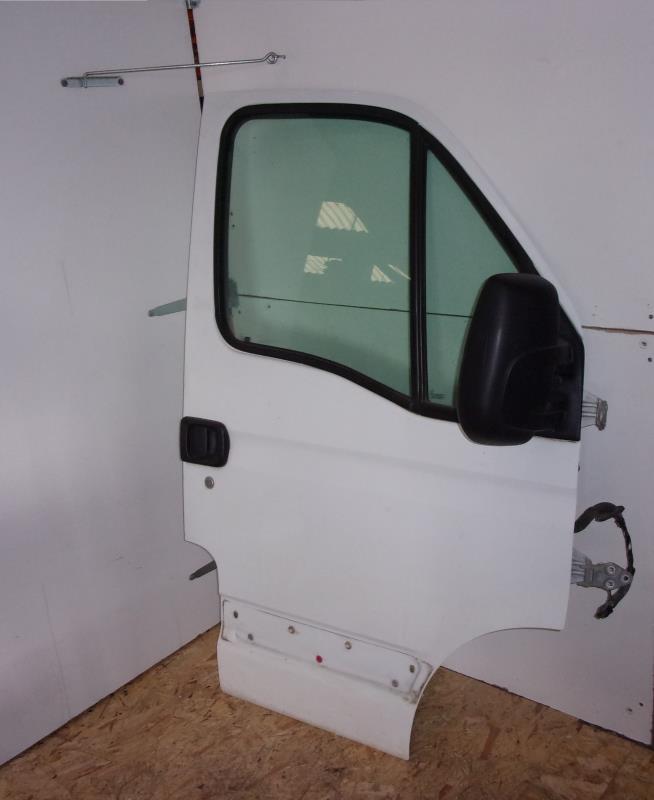 Porte avant droit