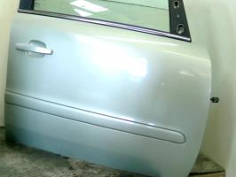 Porte avant droit