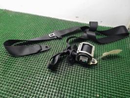 Ceinture avant droit